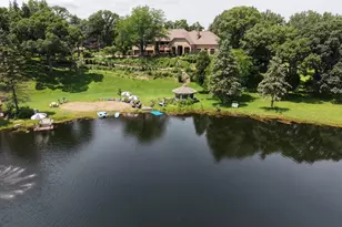 41W350 Powers Rd, Huntley, IL 60142 - Photo 3