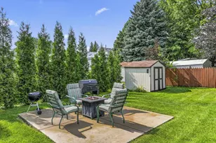 1100 Cochran St, Aurora, IL 60506 - Photo 33