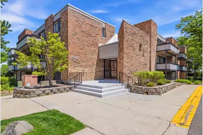1813 Hemlock Place #110, Schaumburg, IL 60173 - Photo 1