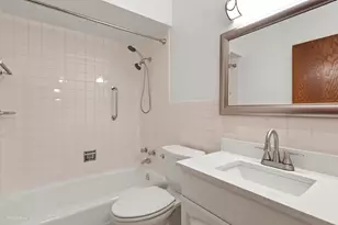 9721 S Keeler Ave, Oak Lawn, IL 60453 - Photo 15