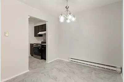 9721 S Keeler Avenue #204, Oak Lawn, IL 60453 - Photo 7