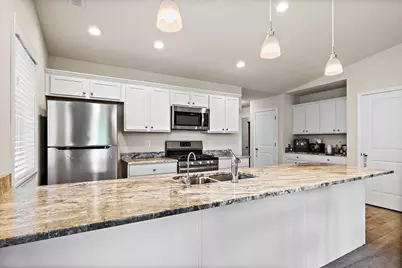 4517 Squaw Valley Drive #4517, Loves Park, IL 61111 - Photo 5