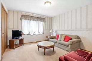 10709 S Washington St, Oak Lawn, IL 60453 - Photo 9