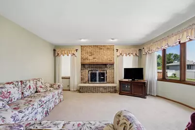 10709 S Washington Street, Oak Lawn, IL 60453 - Photo 7