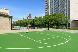 3930 N Pine Grove Ave, Chicago, IL 60613 - Photo 17