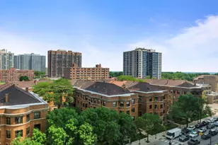 3930 N Pine Grove Ave, Chicago, IL 60613 - Photo 11