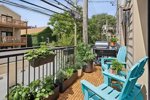 1650 W Division St, Chicago, IL 60622 - Photo 17
