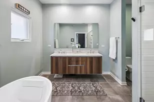 1650 W Division St, Chicago, IL 60622 - Photo 21