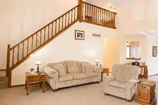 6977 N Alpine Dr, Byron, IL 61010 - Photo 15