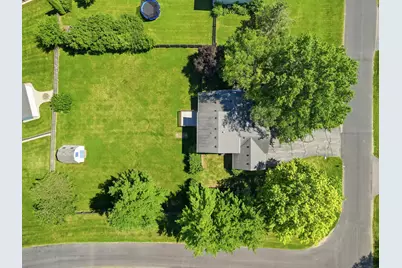 6977 N Alpine Drive, Byron, IL 61010 - Photo 9