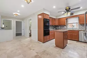 1838 N 77th Ct, Elmwood Park, IL 60707 - Photo 5