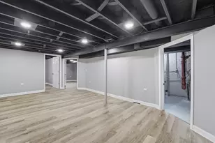 5515 S Oakley Ave, Chicago, IL 60636 - Photo 13