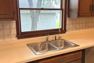 917 E Jefferson St, Morris, IL 60450 - Photo 5