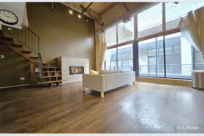 1935 N Fairfield Avenue #411, Chicago, IL 60647 - Photo 3