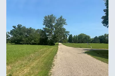801 Brookside Drive, Varna, IL 61375 - Photo 3