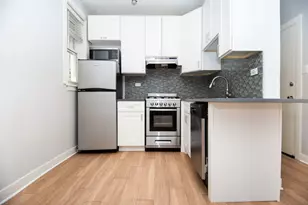 511 W Belmont Ave, Chicago, IL 60657 - Photo 3