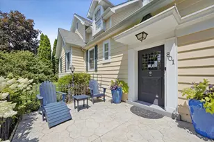 801 N Madison St, Hinsdale, IL 60521 - Photo 3