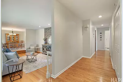 1059 Branch Road, Gurnee, IL 60031 - Photo 7