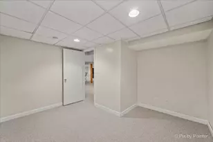725 N Vista Dr, Algonquin, IL 60102 - Photo 29