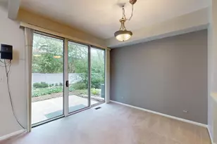 1237 Cranbrook Dr, Schaumburg, IL 60193 - Photo 9