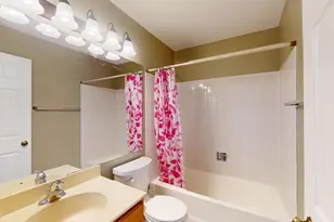 1237 Cranbrook Dr, Schaumburg, IL 60193 - Photo 29