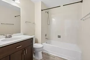 2713 S Embers Ln, Arlington Heights, IL 60005 - Photo 15