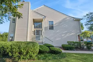 2713 S Embers Ln, Arlington Heights, IL 60005 - Photo 25