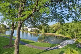 2713 S Embers Ln, Arlington Heights, IL 60005 - Photo 23