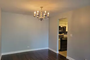 1505 E Central Rd, Arlington Heights, IL 60005 - Photo 5