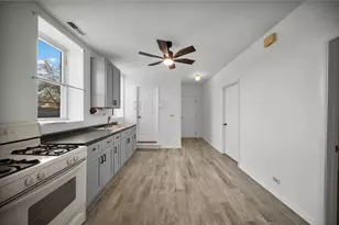 1828 S Trumbull Ave, Chicago, IL 60623 - Photo 9