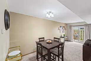 237 N Walnut St, Bensenville, IL 60106 - Photo 7