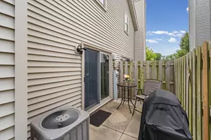 237 N Walnut St, Bensenville, IL 60106 - Photo 15