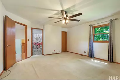10113 W Crissy Avenue, Beach Park, IL 60099 - Photo 17