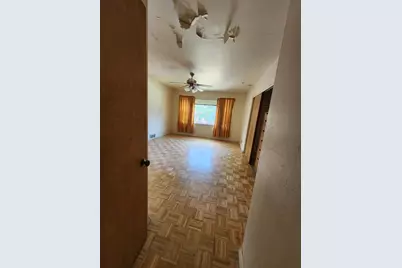 6723 S Euclid Avenue, Chicago, IL 60649 - Photo 27