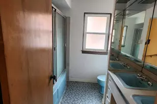 6723 S Euclid Ave, Chicago, IL 60649 - Photo 17
