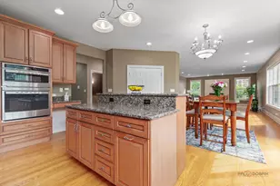 312 Camargo Ct, Vernon Hills, IL 60061 - Photo 19