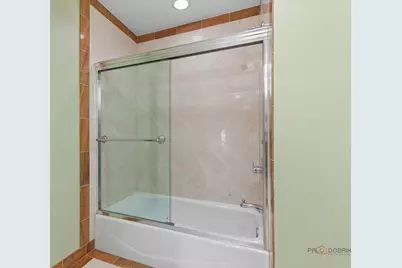 312 Camargo Court, Vernon Hills, IL 60061 - Photo 39