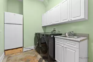 312 Camargo Ct, Vernon Hills, IL 60061 - Photo 23