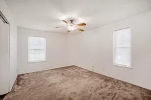 901 Vose Dr, Gurnee, IL 60031 - Photo 25