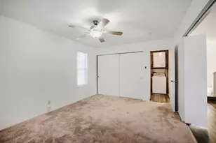 901 Vose Dr, Gurnee, IL 60031 - Photo 23