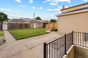 2601 N 74th Ave N, Elmwood Park, IL 60707 - Photo 3