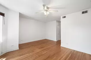 6452 N Bell Ave, Chicago, IL 60645 - Photo 5