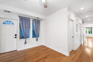 6452 N Bell Ave, Chicago, IL 60645 - Photo 7