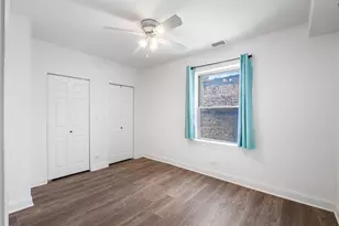 6452 N Bell Ave, Chicago, IL 60645 - Photo 13