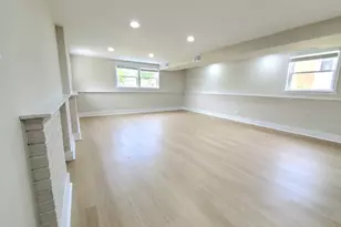 4715 W Lake Ave, Glenview, IL 60025 - Photo 9