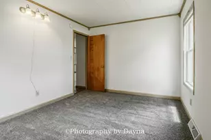 2489 E US Hwy 52 Hwy, Donovan, IL 60931 - Photo 23