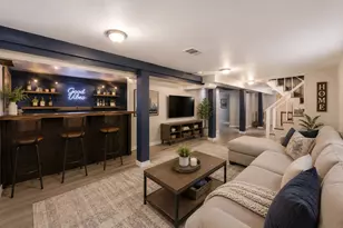 10447 S Ave G, Chicago, IL 60617 - Photo 17