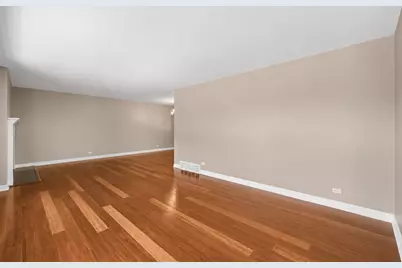 824 Skyline Drive, Barrington, IL 60010 - Photo 7