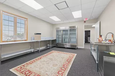 6705 Kingery Highway, Willowbrook, IL 60527 - Photo 27