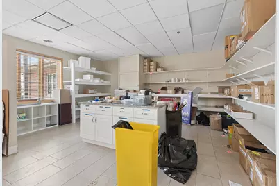 6705 Kingery Highway, Willowbrook, IL 60527 - Photo 29